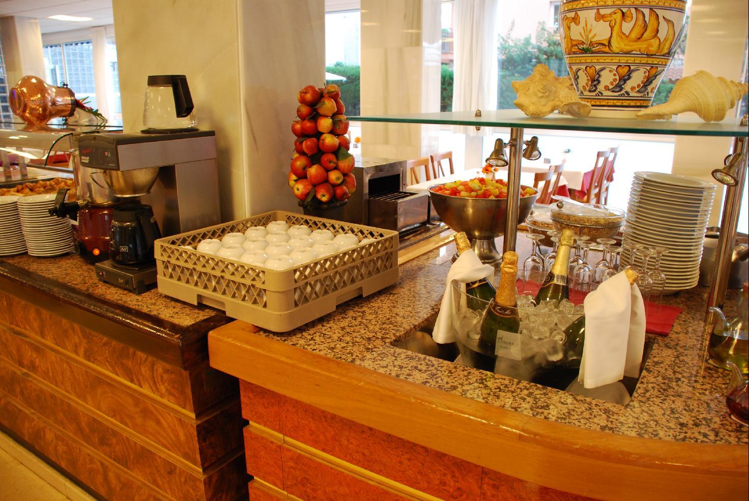 Hotel Stella Maris Blanes Εξωτερικό φωτογραφία